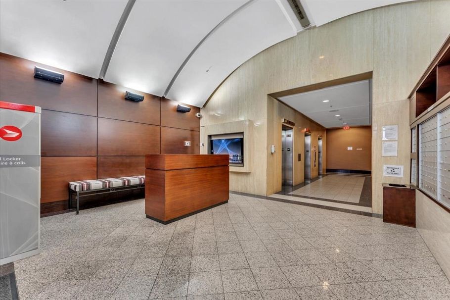 313 1010 Howe Street Vancouver, BC - 18