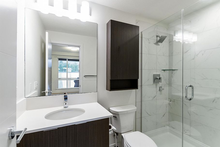 310 719 W 3rd Street North Vancouver, BC - 14