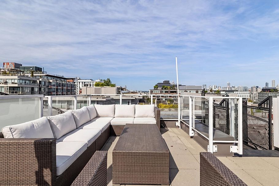 613 311 E 6th Avenue Vancouver, BC - 2
