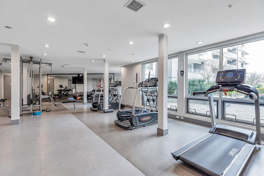 216 255 W 1st Street North Vancouver, BC - 23