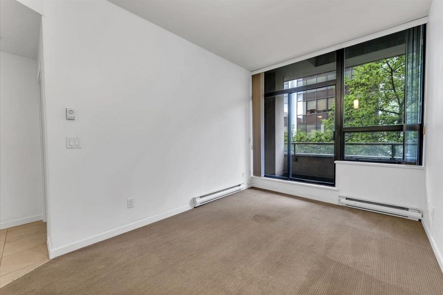 313 1010 Howe Street Vancouver, BC - 13
