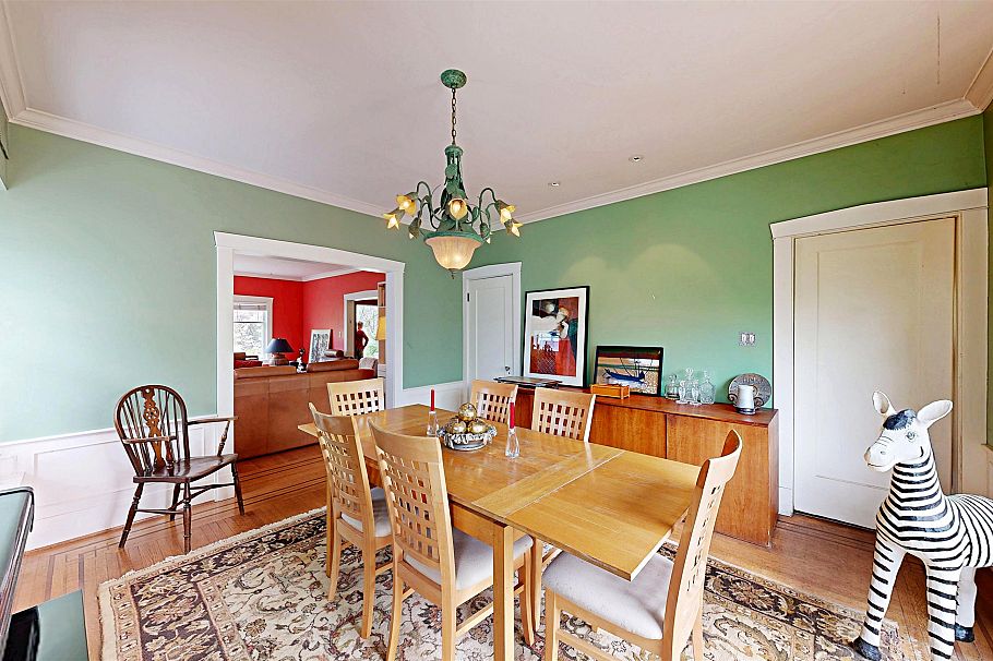 4402 W 12th Avenue Vancouver, BC - 29