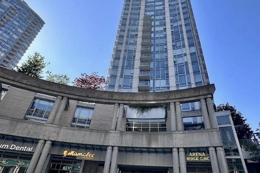 2203 188 Keefer Place Vancouver, BC - 2