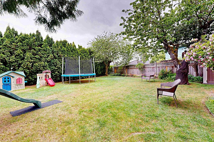 7287 Shawnee Place Vancouver, BC - 24