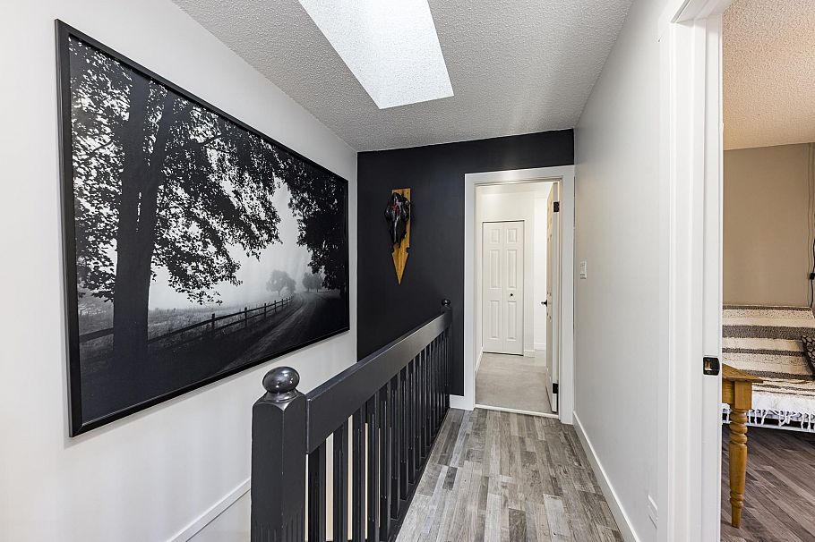 3132 Lonsdale Avenue North Vancouver, BC - 26