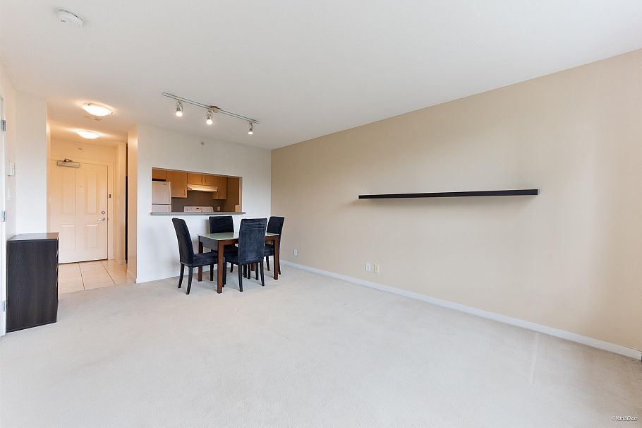 312 3663 Crowley Drive Vancouver, BC - 8