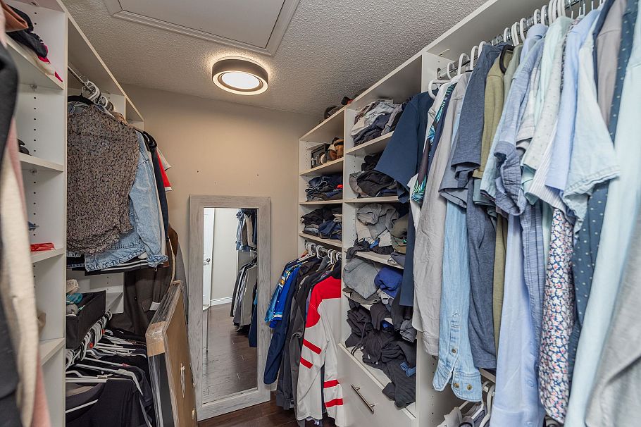 863 Roche Point Drive North Vancouver, BC - 28