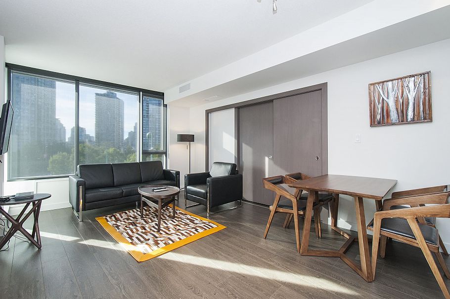 718 68 SMITHE STREET, Vancouver BC V6B 0P3 Vancouver, BC - 3