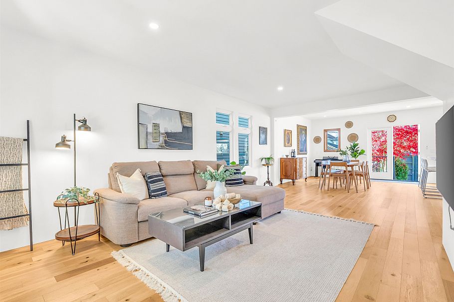 4379 Welwyn Street Vancouver, BC - 4