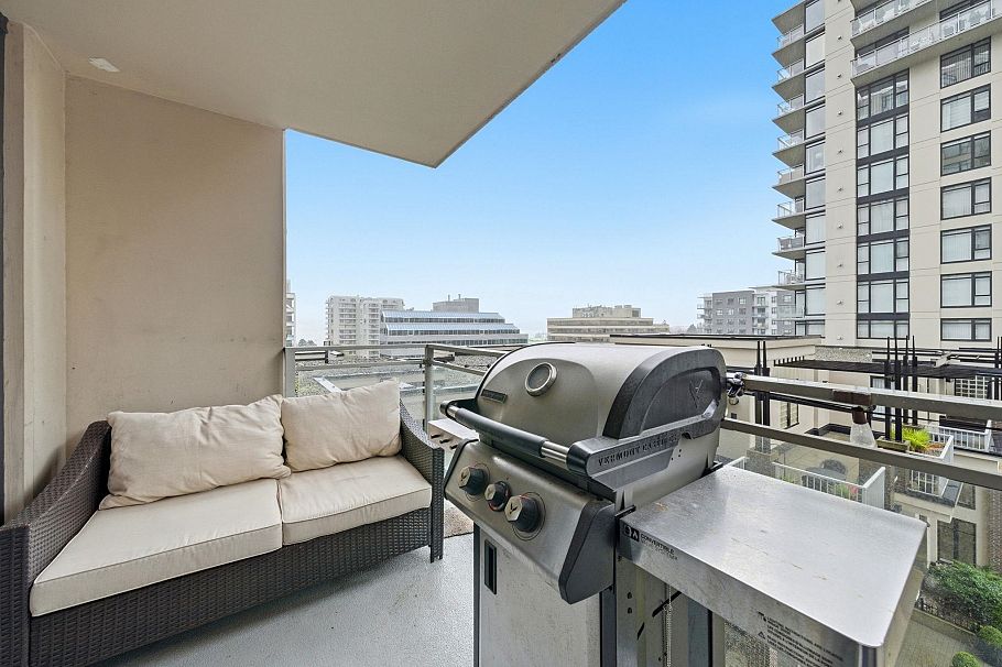 405 155 W 1st Street North Vancouver, BC - 3