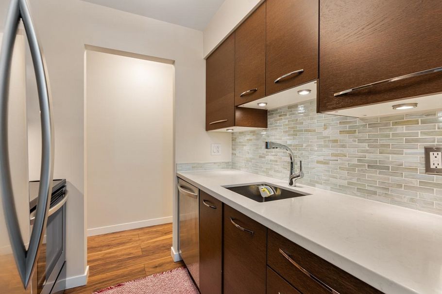 305 1611 E 3rd Street Vancouver, BC - 6