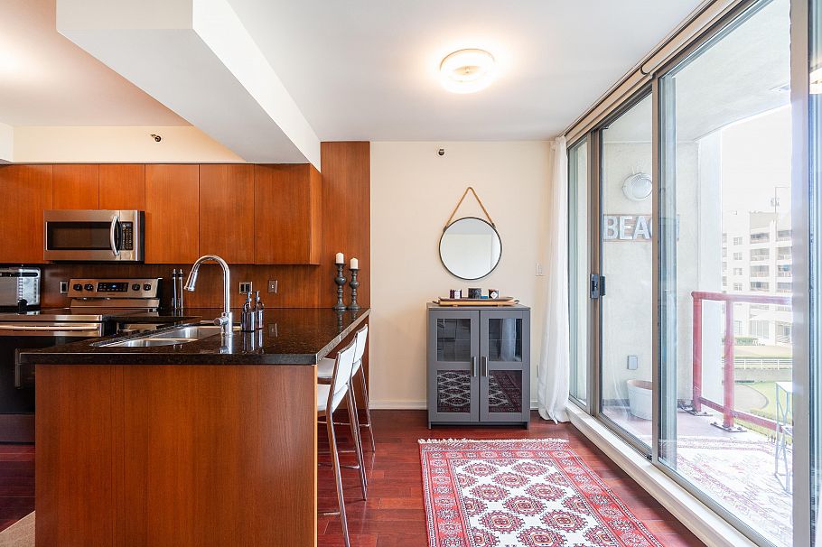 503 990 Beach Avenue Vancouver, BC - 7