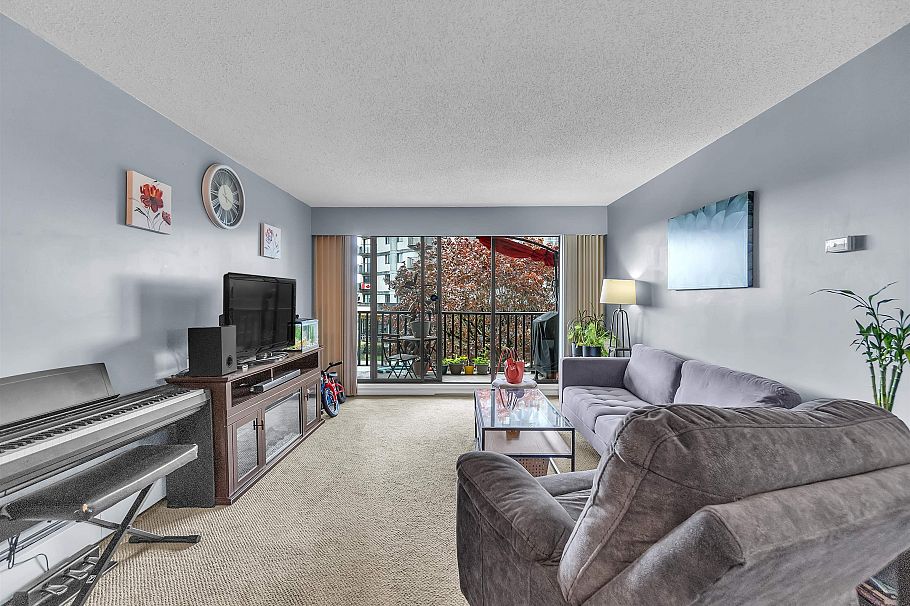 107 170 E 3rd Street North Vancouver, BC - 1