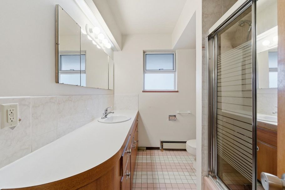 6709 Ash Street Vancouver, BC - 16