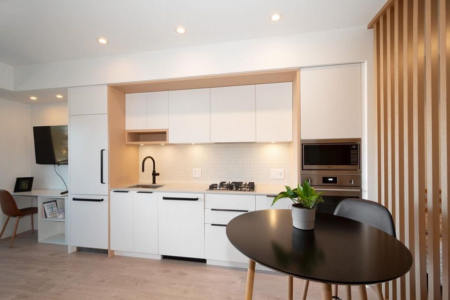 310 2520 Guelph Street Vancouver, BC - 14