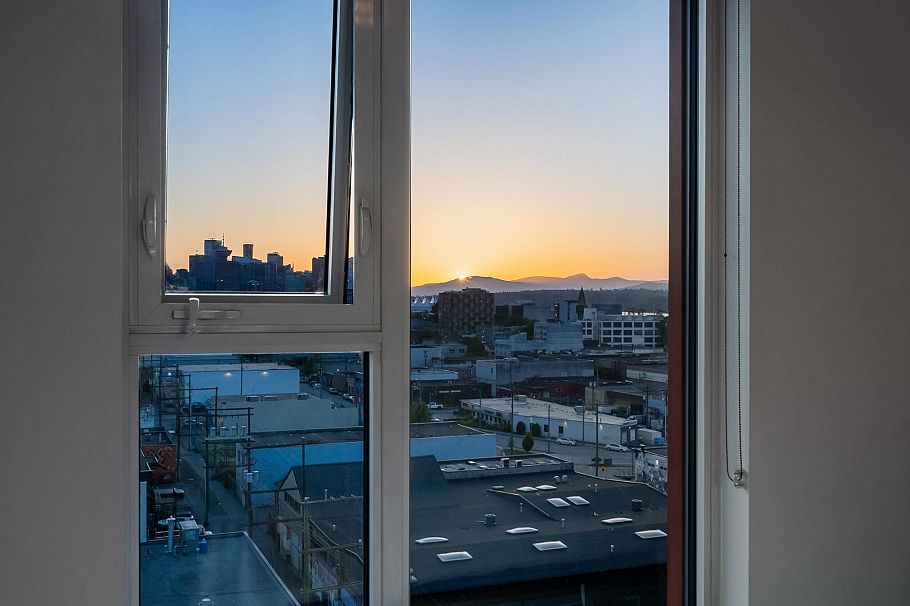 1001 933 E Hastings Street Vancouver, BC - 12