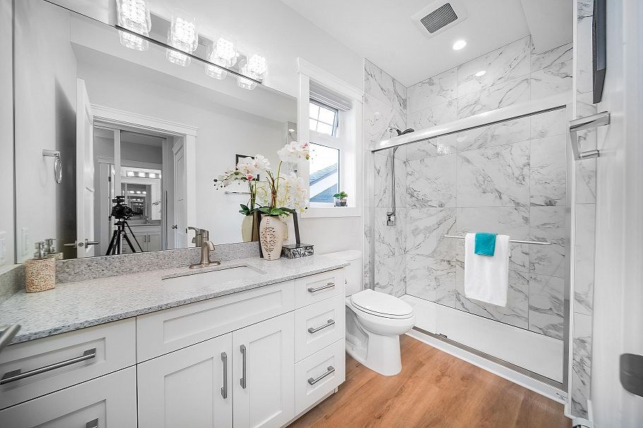 2753 Alma Street Vancouver, BC - 17