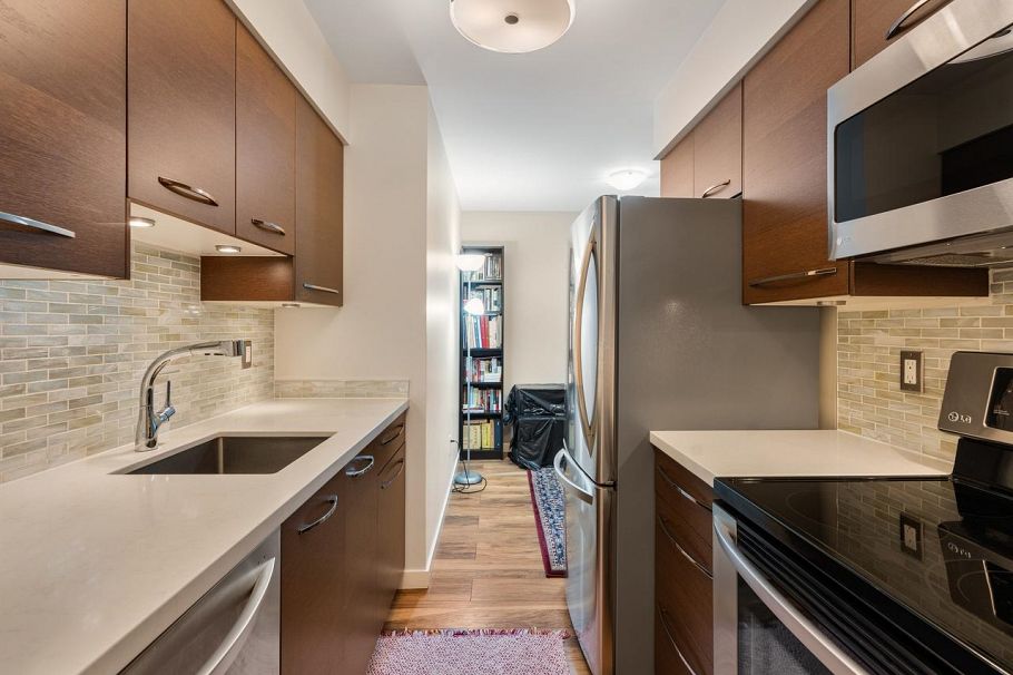 305 1611 E 3rd Street Vancouver, BC - 8