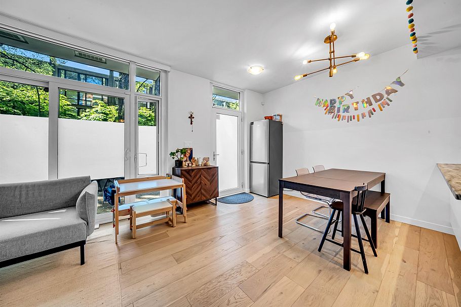 2021 W 10th Avenue Vancouver, BC - 5