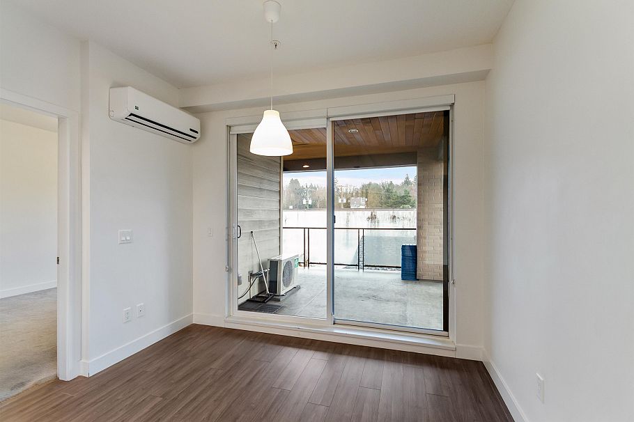310 719 W 3rd Street North Vancouver, BC - 12