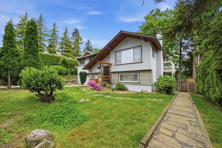 4158 Mt Seymour Parkway North Vancouver, BC - 3