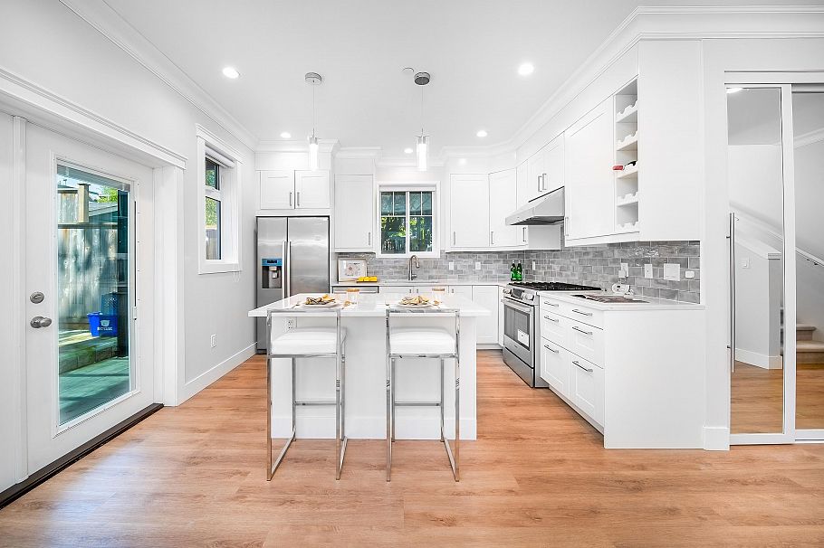 2753 Alma Street Vancouver, BC - 9