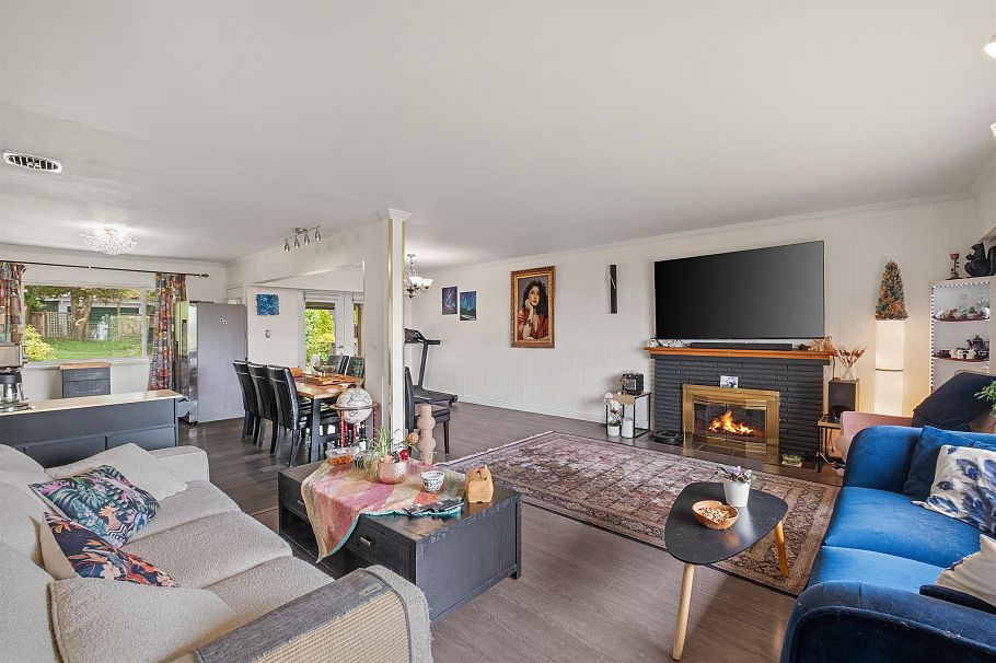 962 Whitchurch Street North Vancouver, BC - 5