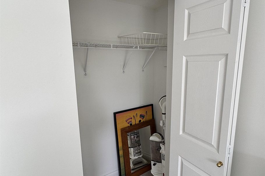 311 1630 W 1st Avenue Vancouver, BC - 18