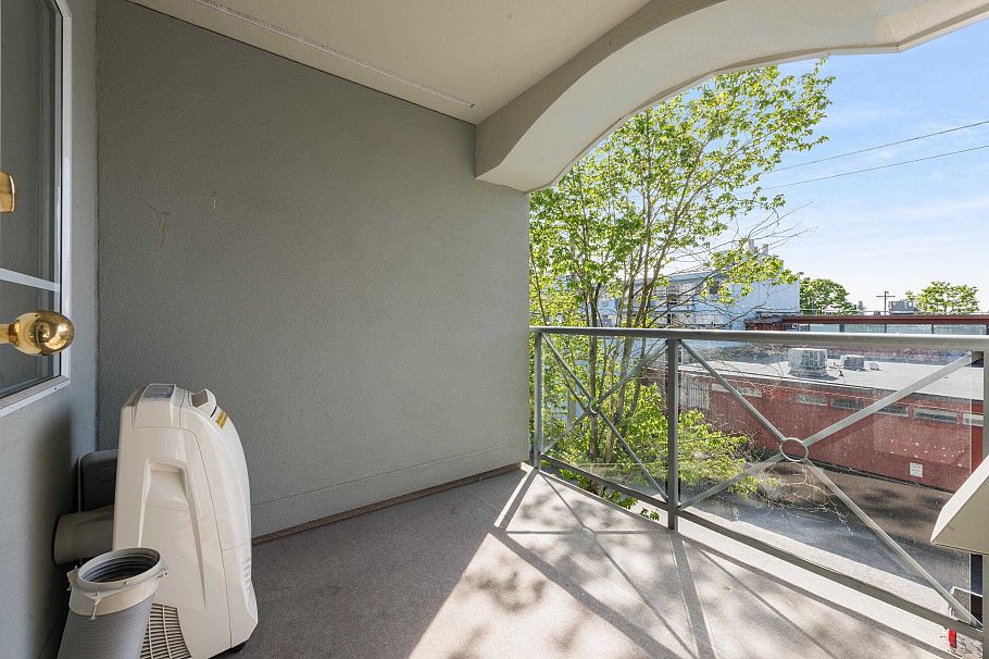 304 6475 Chester Street Vancouver, BC - 19