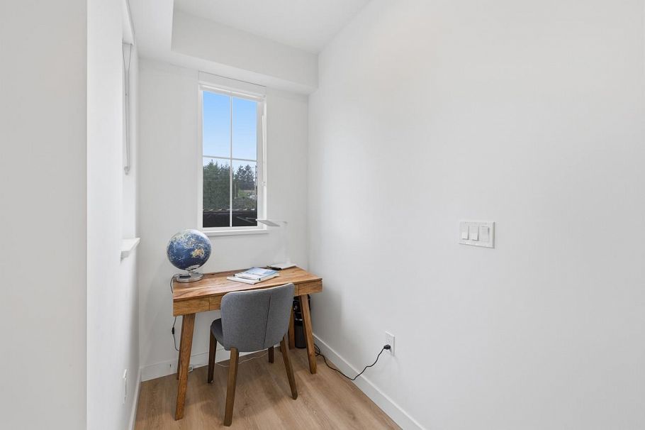 13 237 Ridgeway Avenue North Vancouver, BC - 24