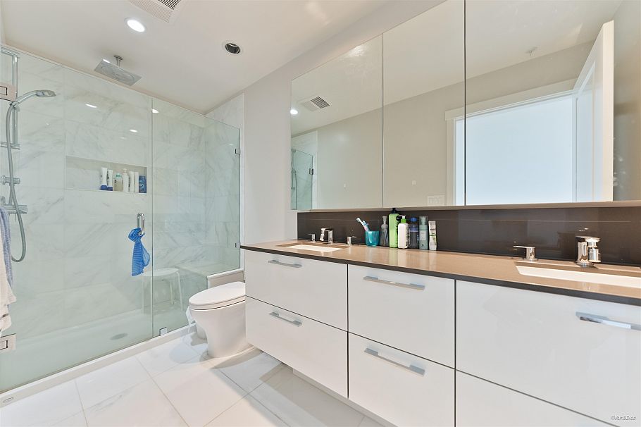 1210 3487 Binning Road Vancouver, BC - 13