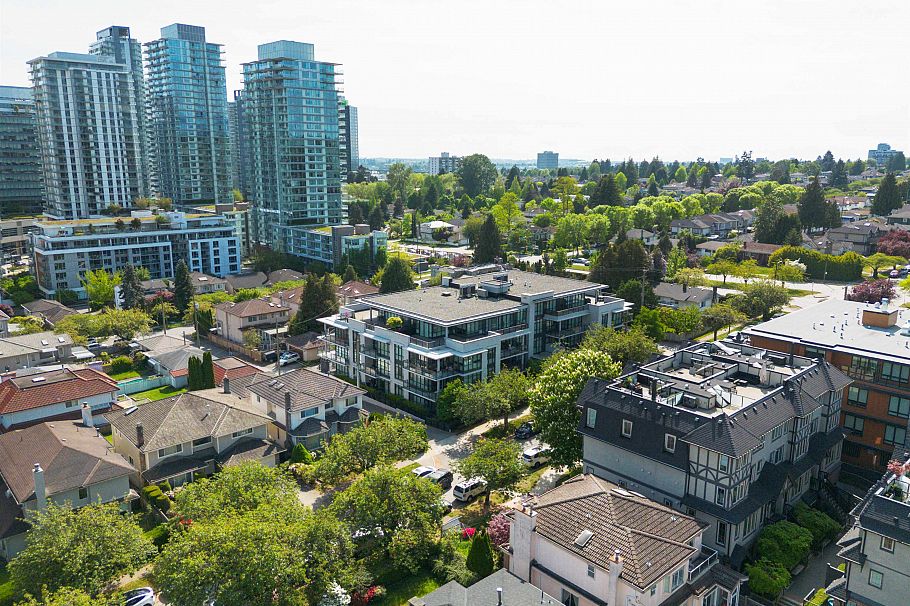 107 458 W 63rd Avenue Vancouver, BC - 19