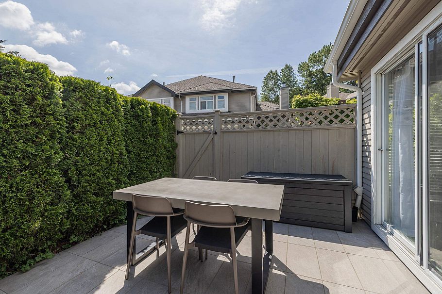 863 Roche Point Drive North Vancouver, BC - 37