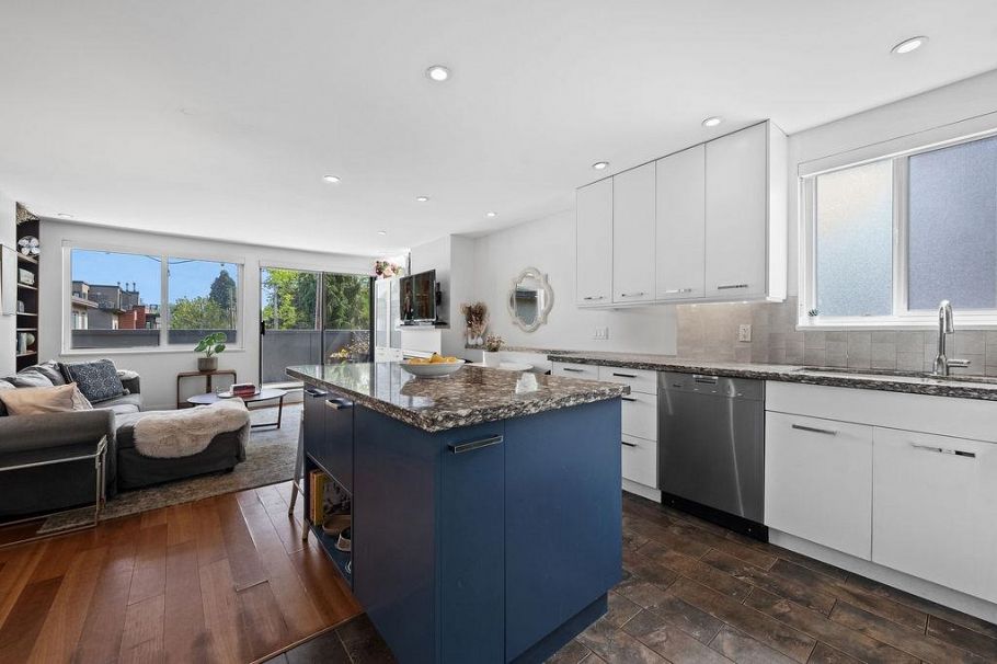 104 1512 Yew Street Vancouver, BC - 2