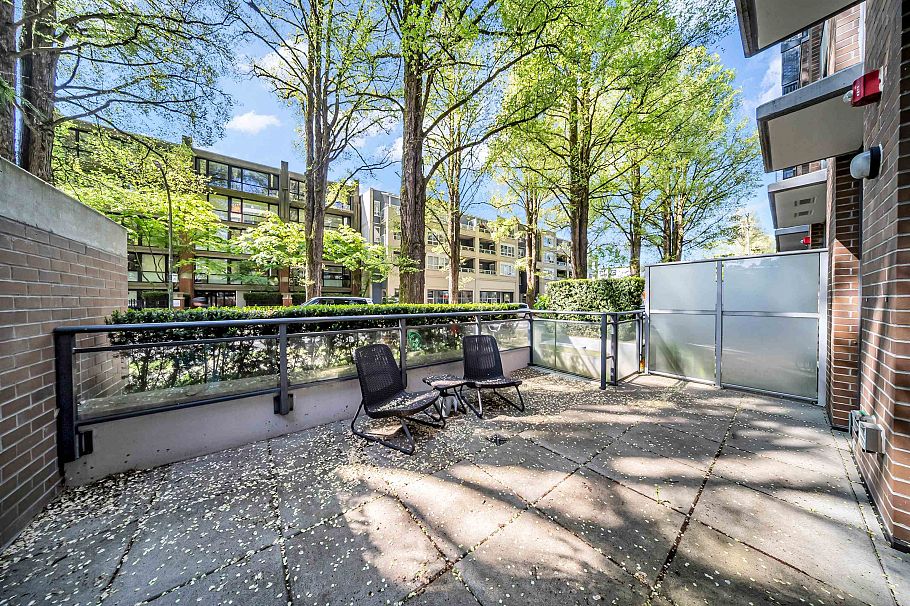 2021 W 10th Avenue Vancouver, BC - 27