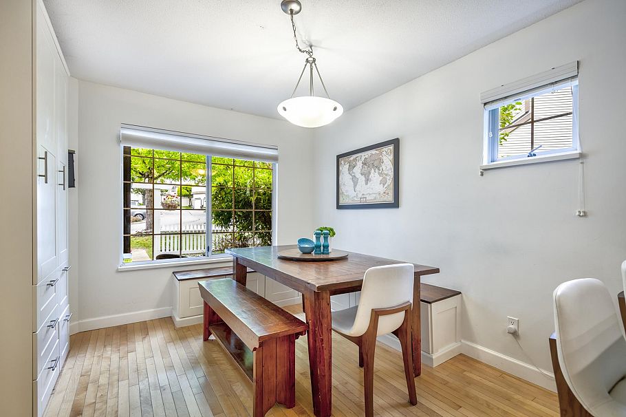 2 3939 Indian River Drive North Vancouver, BC - 9