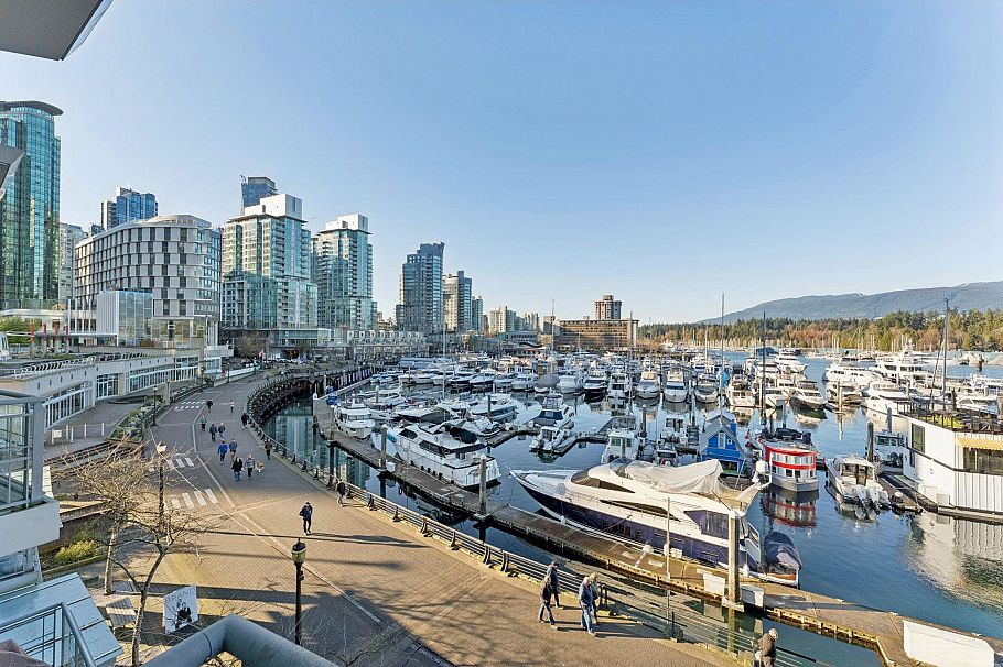 103 323 Jervis Street Vancouver, BC - 25