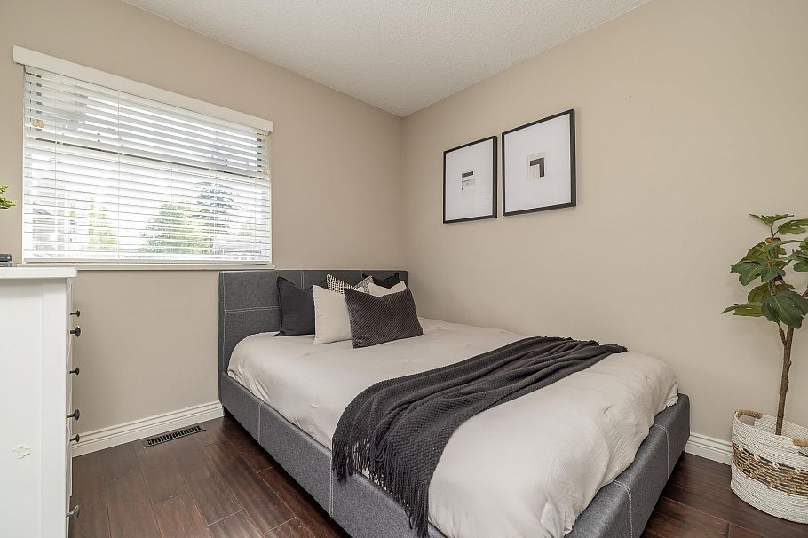863 Roche Point Drive North Vancouver, BC - 31