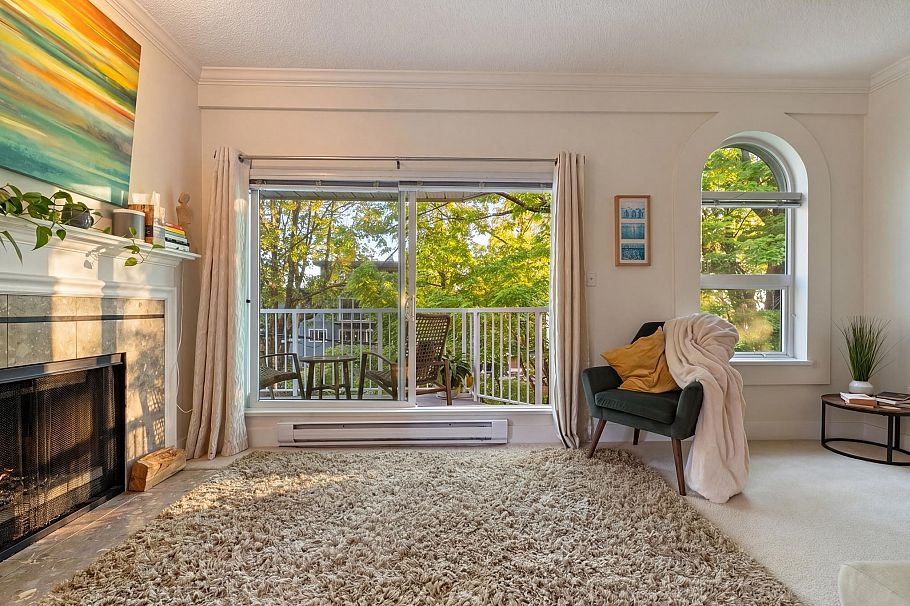 307 2256 W 7th Avenue Vancouver, BC - 5
