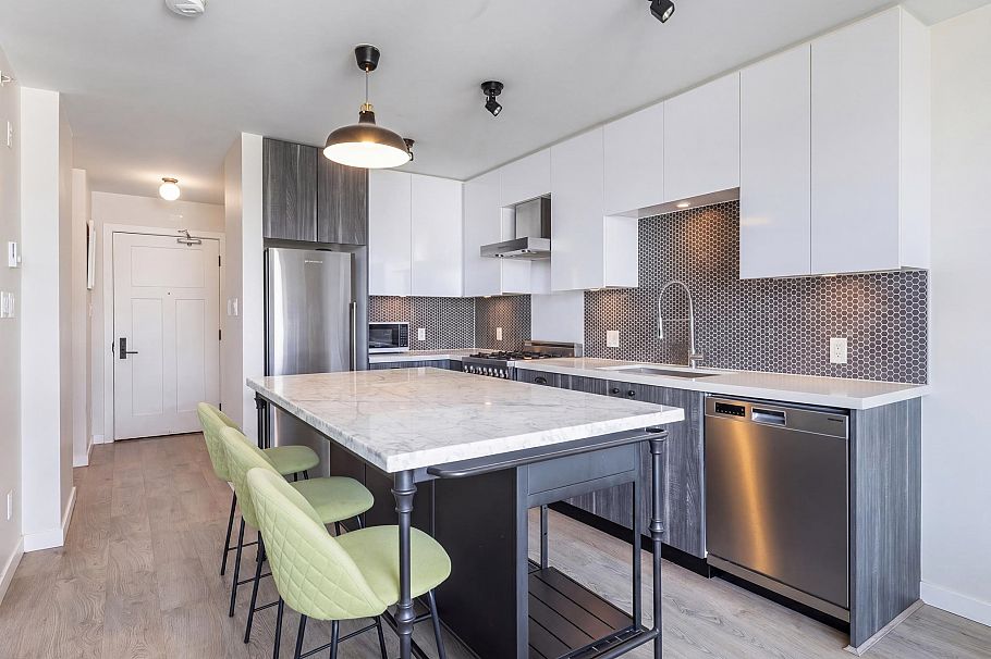 613 311 E 6th Avenue Vancouver, BC - 13