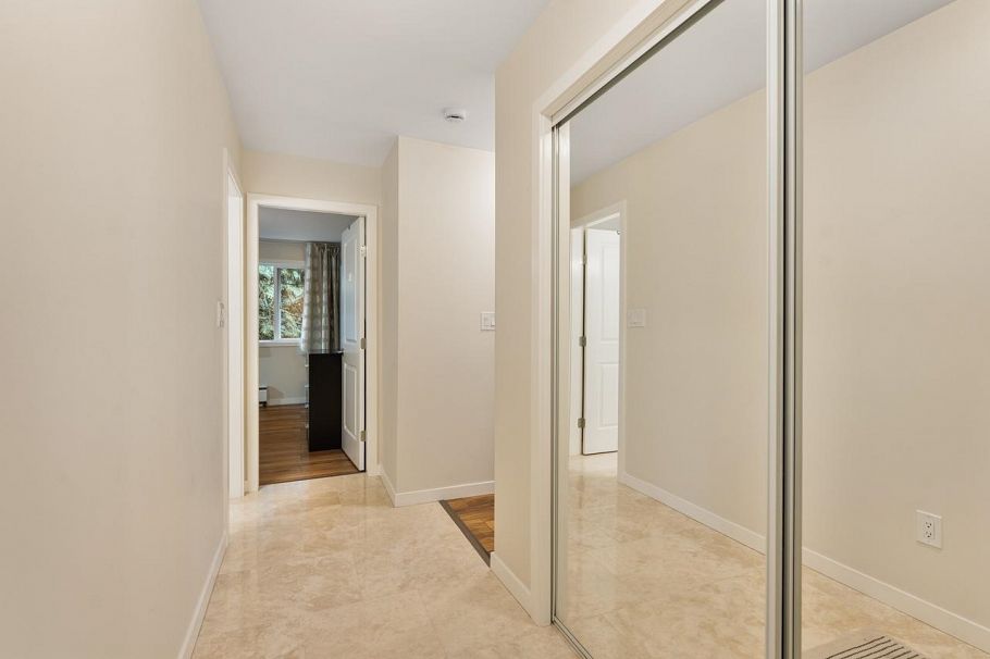 305 1611 E 3rd Street Vancouver, BC - 11