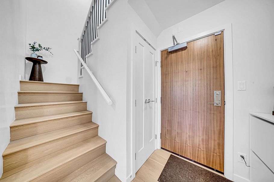 2021 W 10th Avenue Vancouver, BC - 9