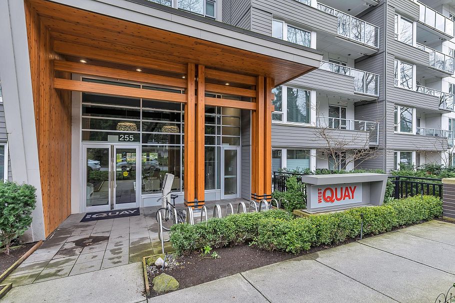 216 255 W 1st Street North Vancouver, BC - 27