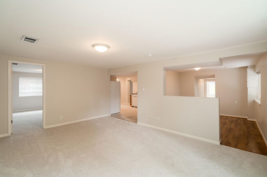 939 Calverhall Street North Vancouver, BC - 27