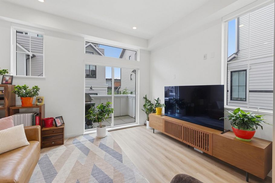 13 237 Ridgeway Avenue North Vancouver, BC - 4