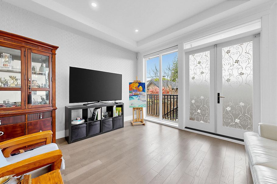 4555 W 9th Avenue Vancouver, BC - 13