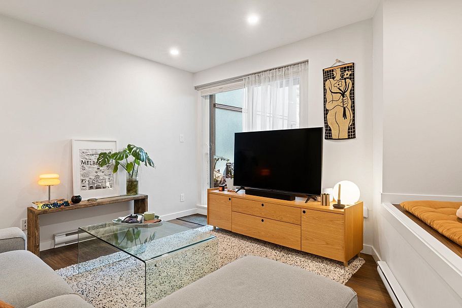 103 1649 Comox Street Vancouver, BC - 4