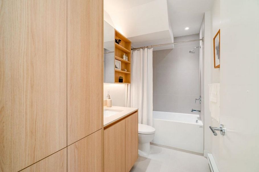 222 2820 Nanaimo Street Vancouver, BC - 14