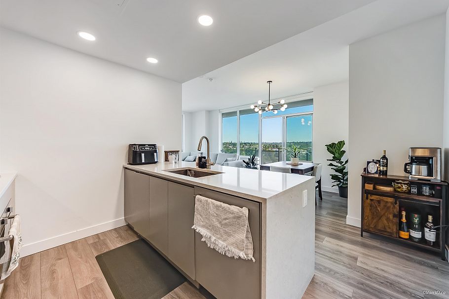 1304 4433 Alaska Street Burnaby, BC - 5