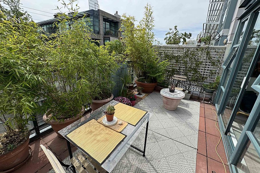 311 1630 W 1st Avenue Vancouver, BC - 20